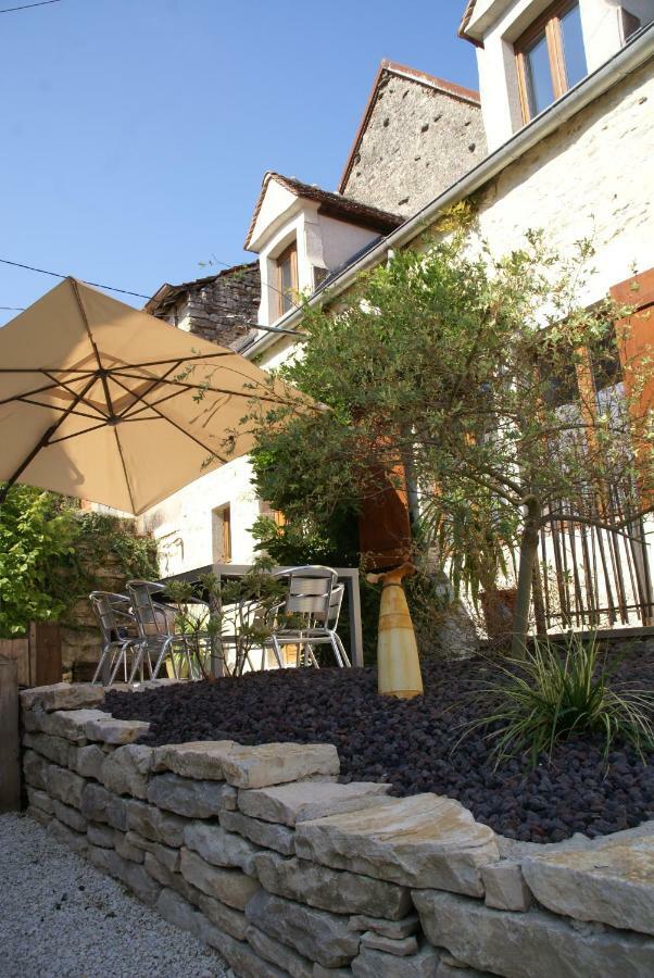 Bèze Gite Des Remparts מראה חיצוני תמונה